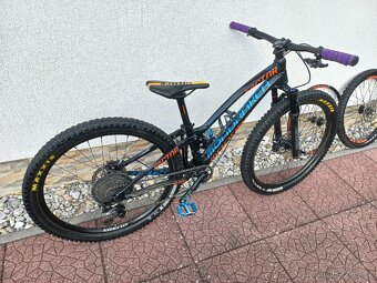 Mondraker Factor 26/24 - dětské celoodpruzene kolo - 6