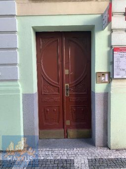 Pronájem nebytových prostor (325 m2), Agora Flora – Vila, 3. - 6