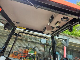 Malotraktor Avenger 26 4x4 s kabinou a klimatizaci - 6