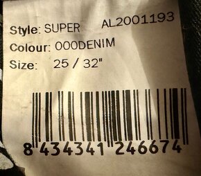 Prodám dámské krásné džíny Pepe Jeans - 6
