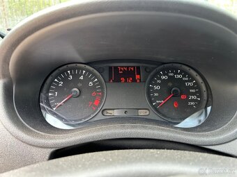 Renault clio 3 - 6