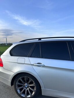 BMW E91 320D 120kW, rok 2006 - 6