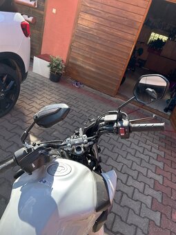 Honda CB125F bouraná - 6