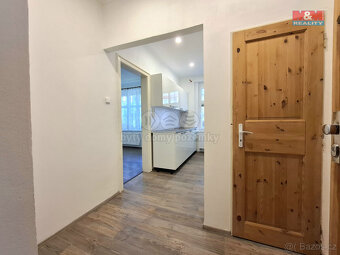 Pronájem bytu 1+1, 35 m², Karlovy Vary, ul. Rumunská - 6