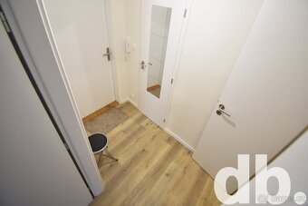 Pronájem byty 2+kk, 42 m2 - Karlovy Vary, ev.č. 01652 - 6