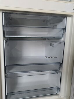 moderní lednice A++ Gorenje DOPRAVA - 6