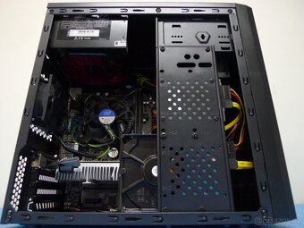 Multimediální 2. Jádro Intel 3GHz SSD+500GB 4GB nVidia710 HD - 6