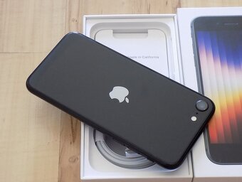 Apple iPhone SE (2022) 128GB Black TOP stav, ZARUKA - 6