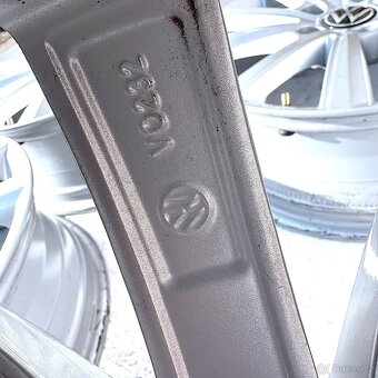 ALU VW GOLF CADDY PASSAT TOURAN SCIROCCO 17" - 6