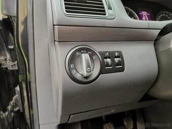 TOURAN 1.4 TSi 103kW NOVÉ ROZVODY TAŽNÉ PANORAMA - 6