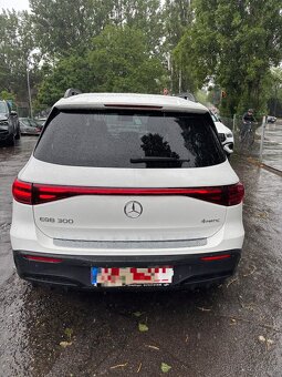Mercedes EQB 300 4matic AMG - 6