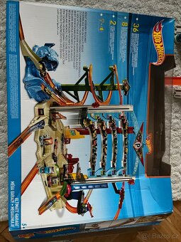 Hotwheels mega garáž - 6