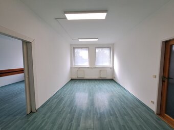 Kancel. od MAJITELE - 40 - 400 m2 -BRNO- ul. Bohunická - 6