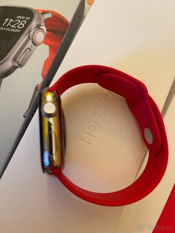 Apple Watch 9 45mm Cellular - 6