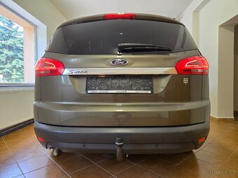 Ford S-Max 2,0TDCi 120kW Titanium 7 sedadel - 6