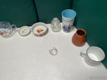 Smíšená sada – miska, kovové hrnky, váza, krmivo pro mazlíčk - 6