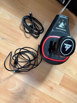 Thrustmaster 128 volant s pedály + řadící páka - 6