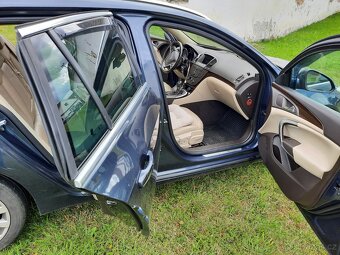 OPEL INSIGNIA SPORTS TOURER 2.0, 118 KW - 6