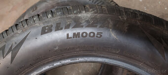 Zimní pneumatiky BRIDGESTONE 235/60R18 107H 7,00mm DOT 2021 - 6