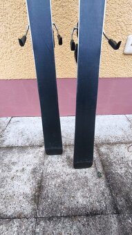 Prodám juniorské lyže ROSSIGNOL HERO JUNIOR MULTI-EVENT - 6