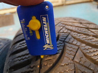 Zimní pneu Nexen Winguard 195/60/15 - 6