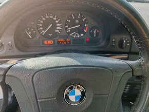 BMW 520i E39 r.v.98 6-valec Nová STK 02/26 - 6
