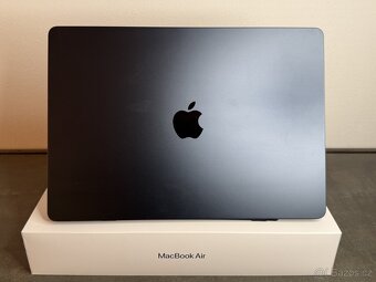 Macbook Air 15'' 2023 / M2 / 8GB / 256GB SSD / Midnight - 6