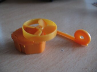 Figurky z Kinder vajíček + vajíčka - 6