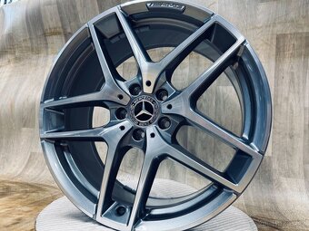 TOP kola Mercedes AMG R19 GLC originál - 6
