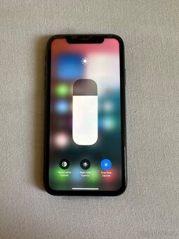 Apple iPhone 11 128GB - 6