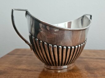 Prodám krásnou, čajovou soupravu Art Deco, souprava je ve st - 6