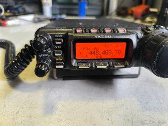 YAESU-FT-857 - 6