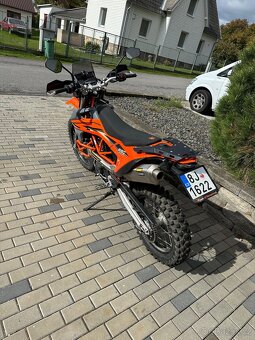 KTM 690 ENDURO R - 6