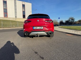 Alfa Romeo Stelvio 2.0T 4x4 280PS - 6