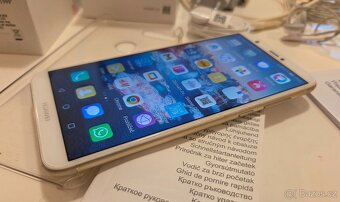 HUAWEI P Smart - stav nového, málo používaný mobilní telefon - 6