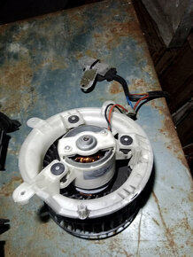 Ventlátor topení Mercedes Benz w210 - 6