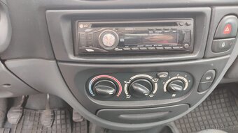 Renault Megane Coupe 1.6e - 6