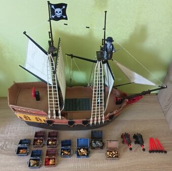 HRAD A LOĎ  OD FIRMY PLAYMOBIL - 6