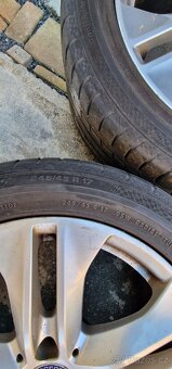 Kola Mercedes-Benz E212 245/45R17 - 6