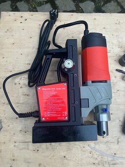Magnetická vrtačka 13000N, 1200W - 6