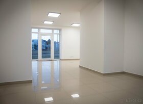Pronájem nově zrekonstruovaných komerčních prostor | Chrudim - 6