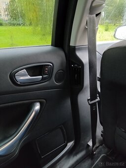 Ford Mondeo kombi mk4 - 6