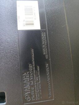 Prodám profesionální klávesy Yamaha PSR-SX700 - 6