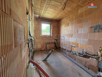 Prodej rodinného domu, 253 m², Dubno - 6