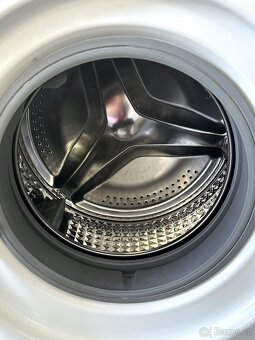 SAMSUNG tř.A+++ 7 kg INVERTOR 1400 ot - JAKO NOVÁ - 6