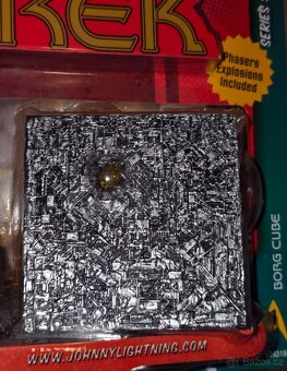 Star Trek Borg Cube Johnny Lightning  (2008) - 6