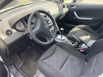 Peugeot 308 1,6 84kW Automat - 6