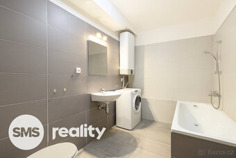 Prostorný byt 2+kk se soukromým vstupem a velkou terasou, Há - 6