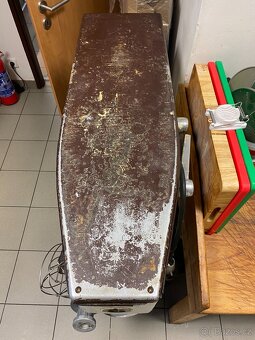 Univerzální hnětač ALBA HOŘOVICE RE 22 - 6