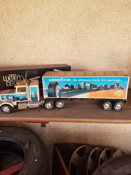 Coca Cola vianoce kamióny - 6